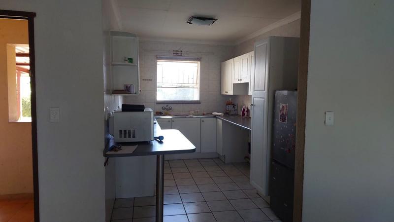 To Let 2 Bedroom Property for Rent in Vaalpark Free State